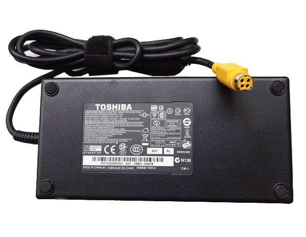 Original 180W Netzteil Toshiba Qosmio X500-116 X500-Q840S